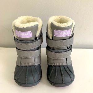 Cat & Jack winter boots - toddler size 6